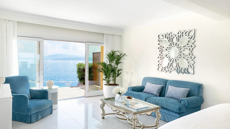 2-Bedroom Rock Villa Private Pool Waterfront Sea D